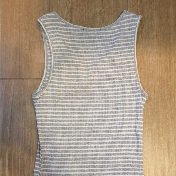 Tank top - Picture 2 of 2